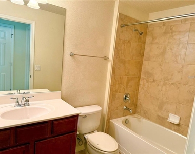 12235 Pescara Lane - Photo Thumbnail 11