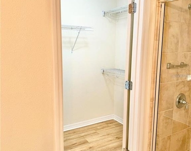 12235 Pescara Lane - Photo Thumbnail 16