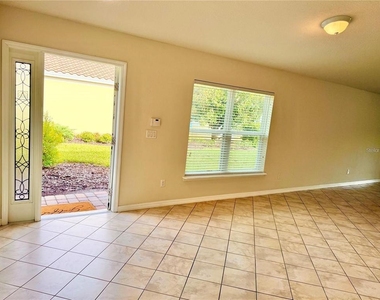 12235 Pescara Lane - Photo Thumbnail 4