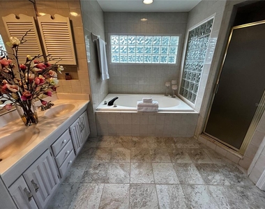18129 Crawley Road - Photo Thumbnail 19