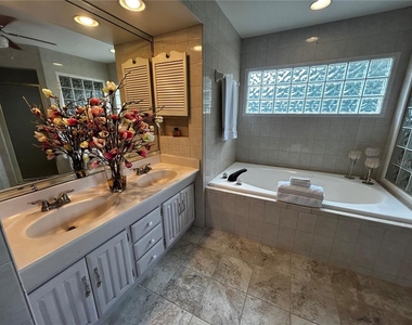 18129 Crawley Road - Photo Thumbnail 18