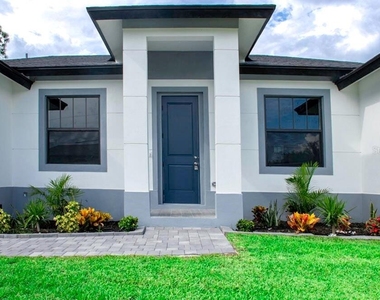 15633 Lakeland Circle - Photo Thumbnail 2