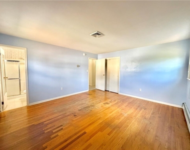 1160 Brentwood Avenue - Photo Thumbnail 28