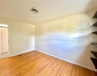 1160 Brentwood Avenue - Photo Thumbnail 25