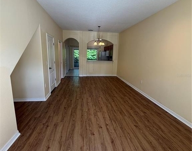 4154 Winding Vine Drive - Photo Thumbnail 2