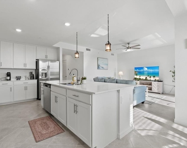 17570 Opal Sand Drive - Photo Thumbnail 6