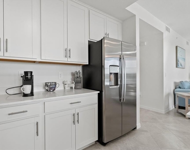 17570 Opal Sand Drive - Photo Thumbnail 8