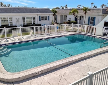 9819 Hernando Court - Photo Thumbnail 42