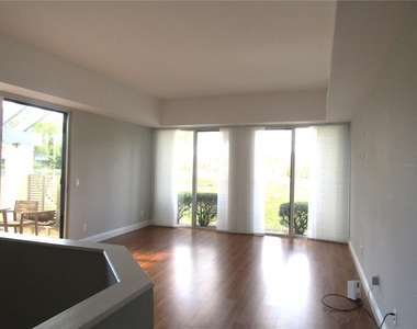 2405 Crispin Court - Photo Thumbnail 3