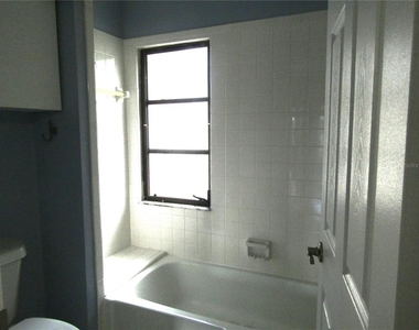 2405 Crispin Court - Photo Thumbnail 12