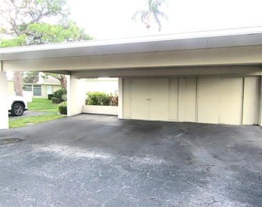 2405 Crispin Court - Photo Thumbnail 23