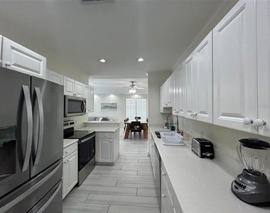 3705 54th Drive W - Photo Thumbnail 36