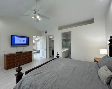 3705 54th Drive W - Photo Thumbnail 27