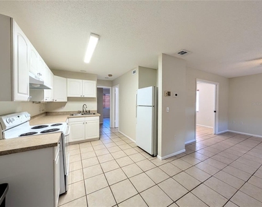 1122 68th Avenue Drive W - Photo Thumbnail 12