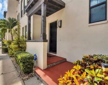 1250 May Lane - Photo Thumbnail 3
