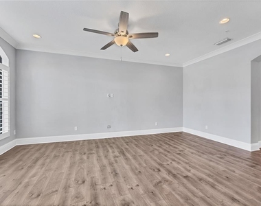 1250 May Lane - Photo Thumbnail 6