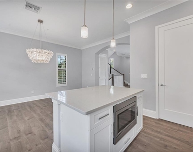 1250 May Lane - Photo Thumbnail 10