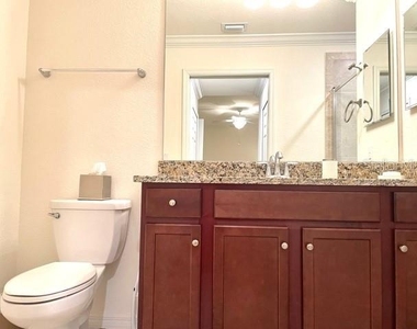 16814 Vardon Terrace - Photo Thumbnail 12