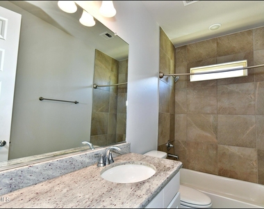 13146 Cleethorpes Street - Photo Thumbnail 34