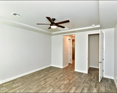 13146 Cleethorpes Street - Photo Thumbnail 26