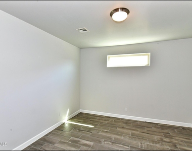 13146 Cleethorpes Street - Photo Thumbnail 22