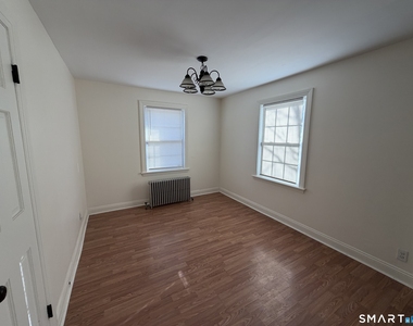 535 Chase Avenue - Photo Thumbnail 9