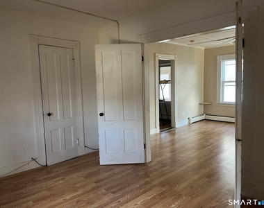 128 Whittlesey Avenue - Photo Thumbnail 14
