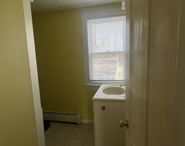 128 Whittlesey Avenue - Photo Thumbnail 18