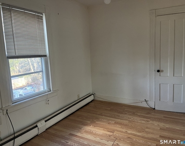 128 Whittlesey Avenue - Photo Thumbnail 12