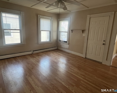 128 Whittlesey Avenue - Photo Thumbnail 2