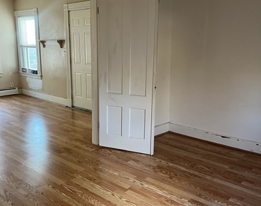 128 Whittlesey Avenue - Photo Thumbnail 13