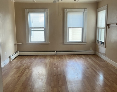 128 Whittlesey Avenue - Photo Thumbnail 4
