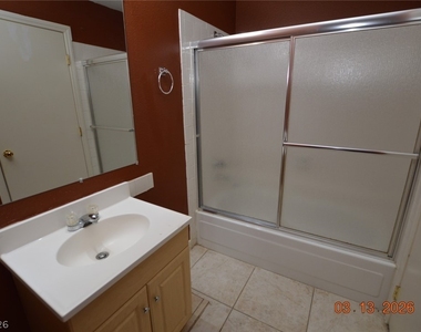 4300 N Lamont Street - Photo Thumbnail 6
