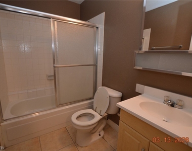 4300 N Lamont Street - Photo Thumbnail 8
