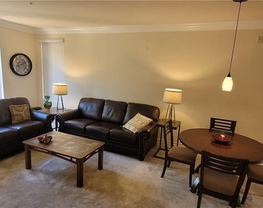 260 E Flamingo Road - Photo Thumbnail 3