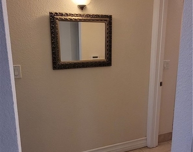 260 E Flamingo Road - Photo Thumbnail 23
