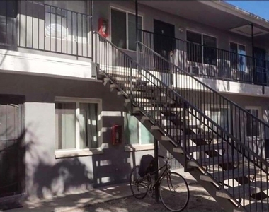 312 W Cleveland Avenue - Photo Thumbnail 10