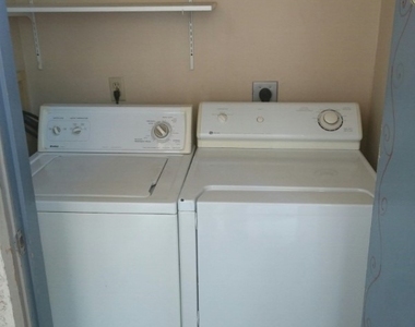 7030 Burcot Avenue - Photo Thumbnail 35