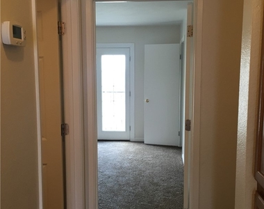 7030 Burcot Avenue - Photo Thumbnail 24