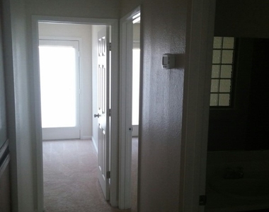 7030 Burcot Avenue - Photo Thumbnail 31