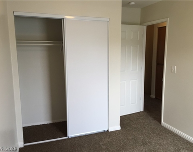 7030 Burcot Avenue - Photo Thumbnail 21