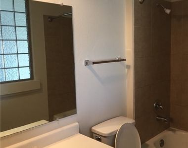 7030 Burcot Avenue - Photo Thumbnail 51