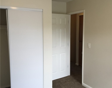 7030 Burcot Avenue - Photo Thumbnail 22