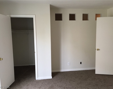 7030 Burcot Avenue - Photo Thumbnail 46