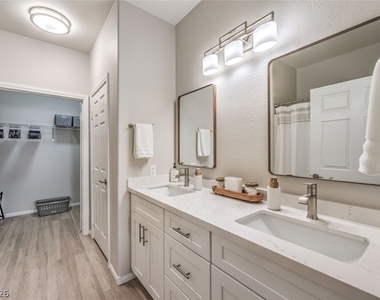 855 N Stephanie Street - Photo Thumbnail 16