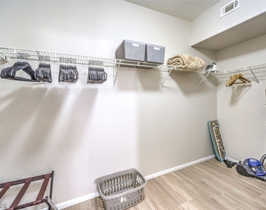 855 N Stephanie Street - Photo Thumbnail 17