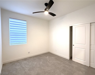 4212 Zilker Park Avenue - Photo Thumbnail 16