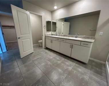 7526 Pink Mimosa Avenue - Photo Thumbnail 16