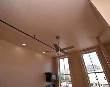 170 Court Street - Photo Thumbnail 6
