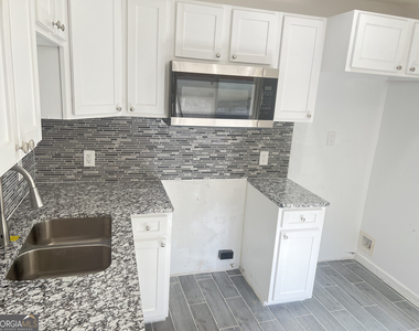 1255 Pine Avenue - Photo Thumbnail 2